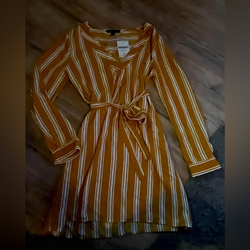Golden Yellow Dress 💛
